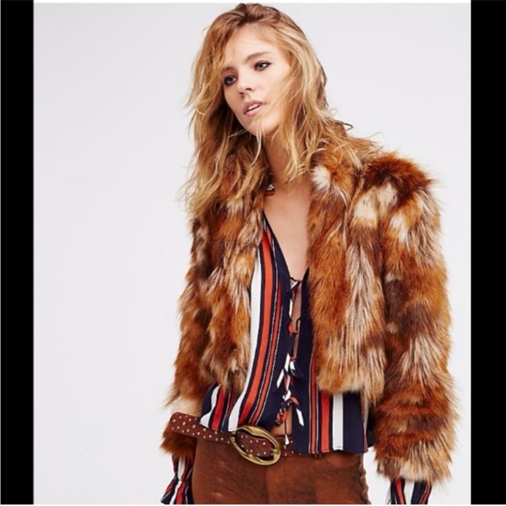 **VINTAGE SPELL AND THE GYPSY COLLECTIVE** Nomad Faux Fur Jacket LIKE NEW! (M/L) - Picture 3 of 8